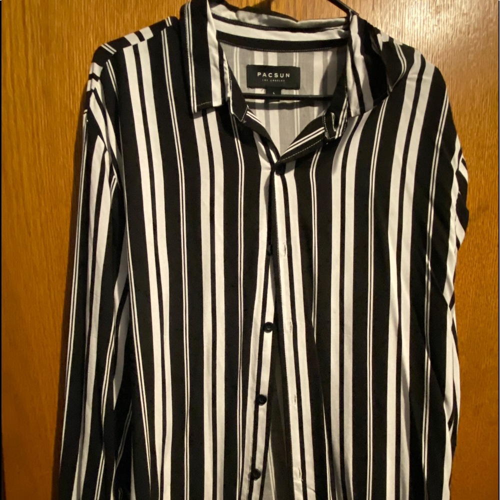 Pacsun Button up
